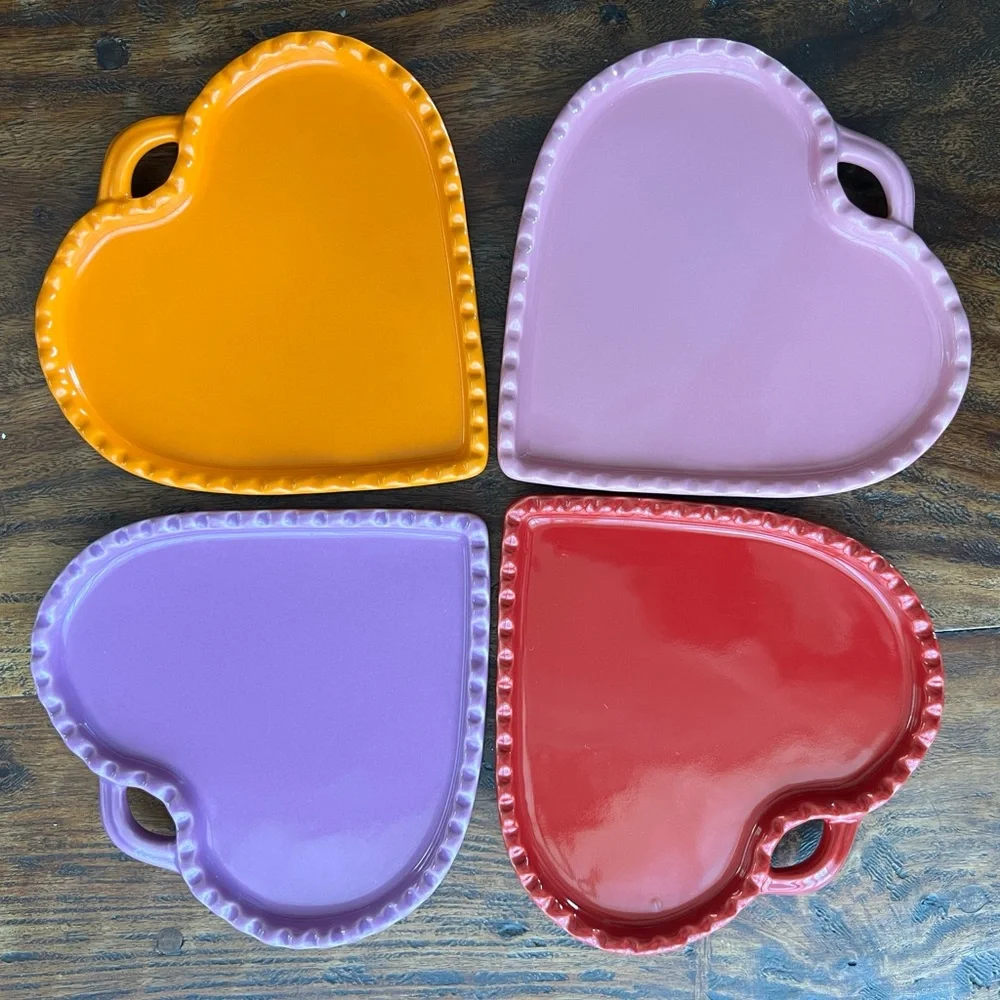 Williams Sonoma Heart Plates- Rustic Heart Collection 4 pc